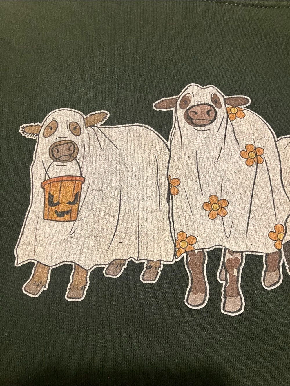Gildan Dark Green Halloween Cow Ghost Crewneck Sweatshirt - Size Medium - Picture 4 of 6